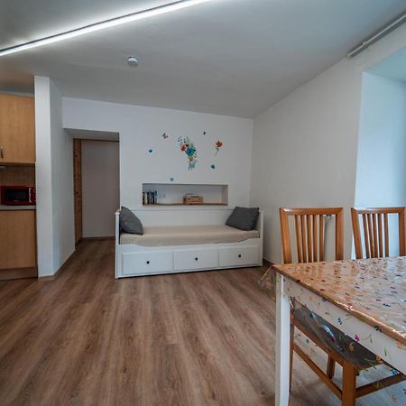 Mias Apartments Rabla Ngoại thất bức ảnh