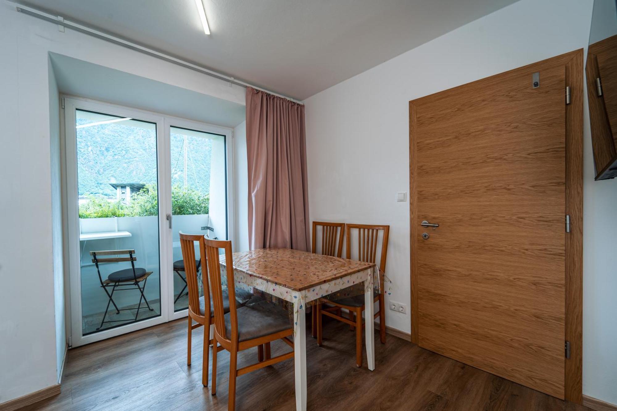 Mias Apartments Rabla Ngoại thất bức ảnh